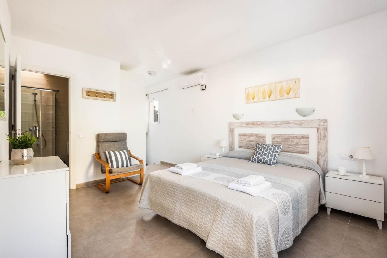 Villa San Jose By Villa Plus Cala En Porter  エクステリア 写真